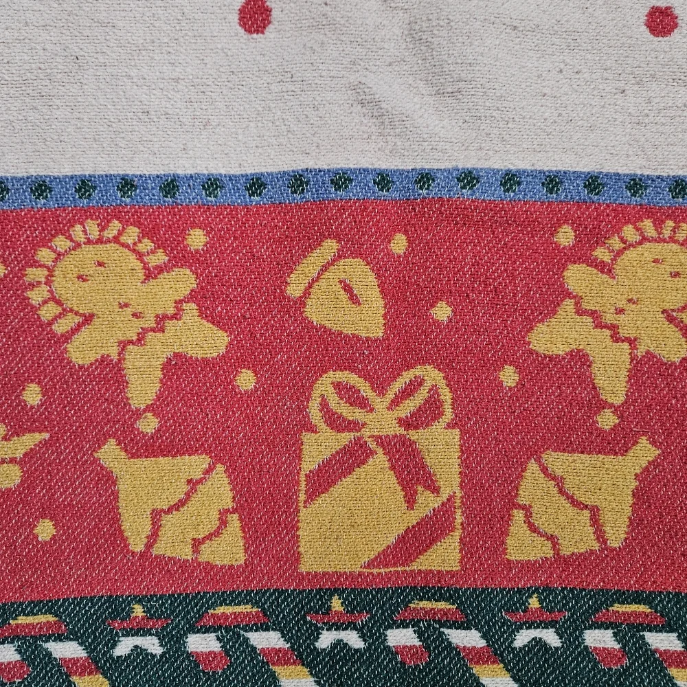 Vintage Christmas Throw